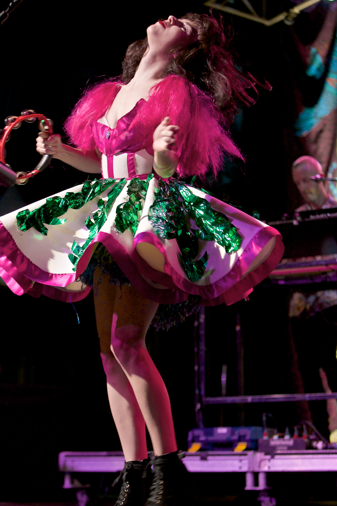 Sold Out Show at TLA
Philadelphia, Pa 
October 21, 2012 


DerekBrad.com